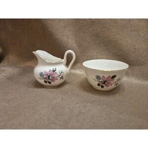 VTG Grosvenor Bone China Floral Creamer & Sugar Made England Jackson & Gosling